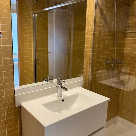 Apartment Exclusivo Piso De La Playa De Fenals Con Terraza Lloret de Mar